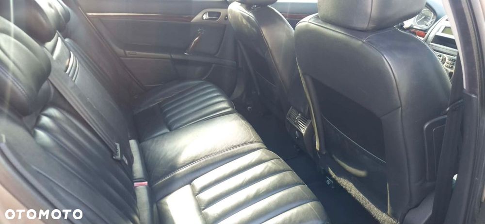 Peugeot 407 - 9