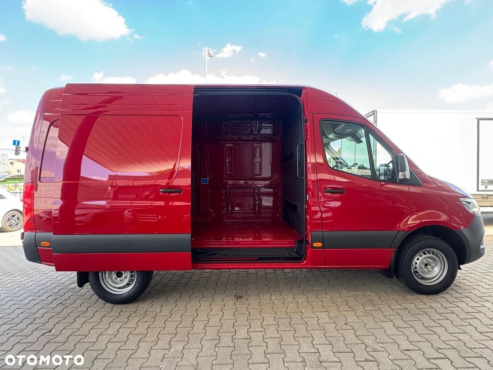 Mercedes-Benz Sprinter Furgon 315 cdi 3665 mm L2H2 3-os. - 11
