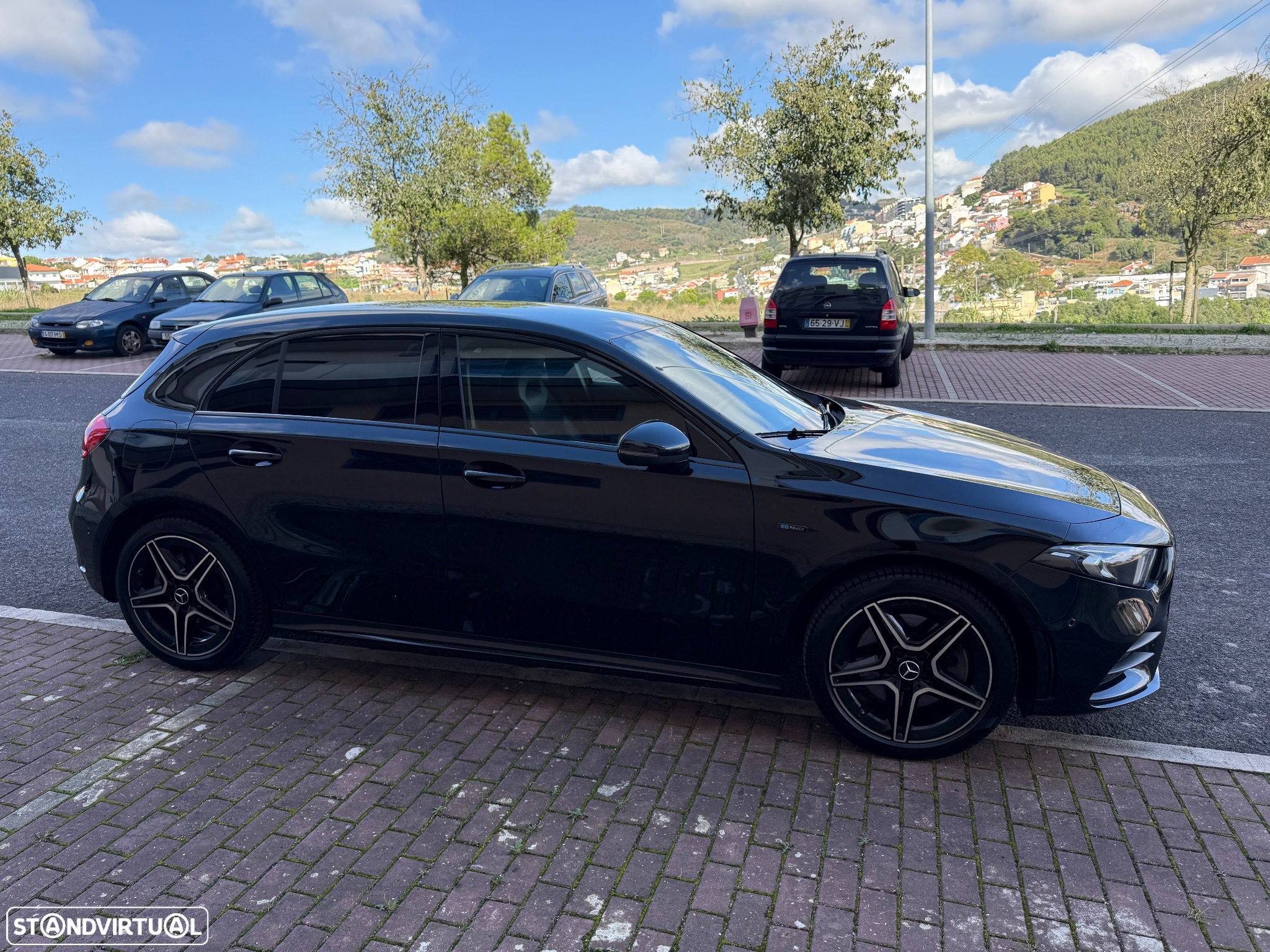 Mercedes-Benz A 250 e AMG Line - 6