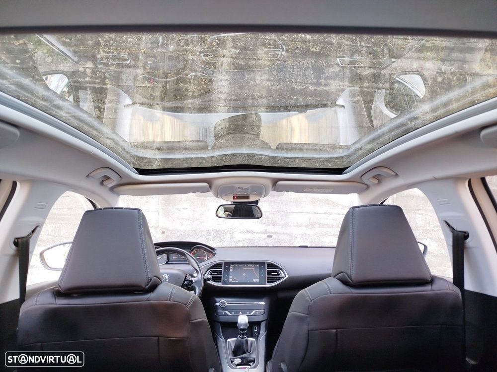 Peugeot 308 PureTech 130 Allure - 4