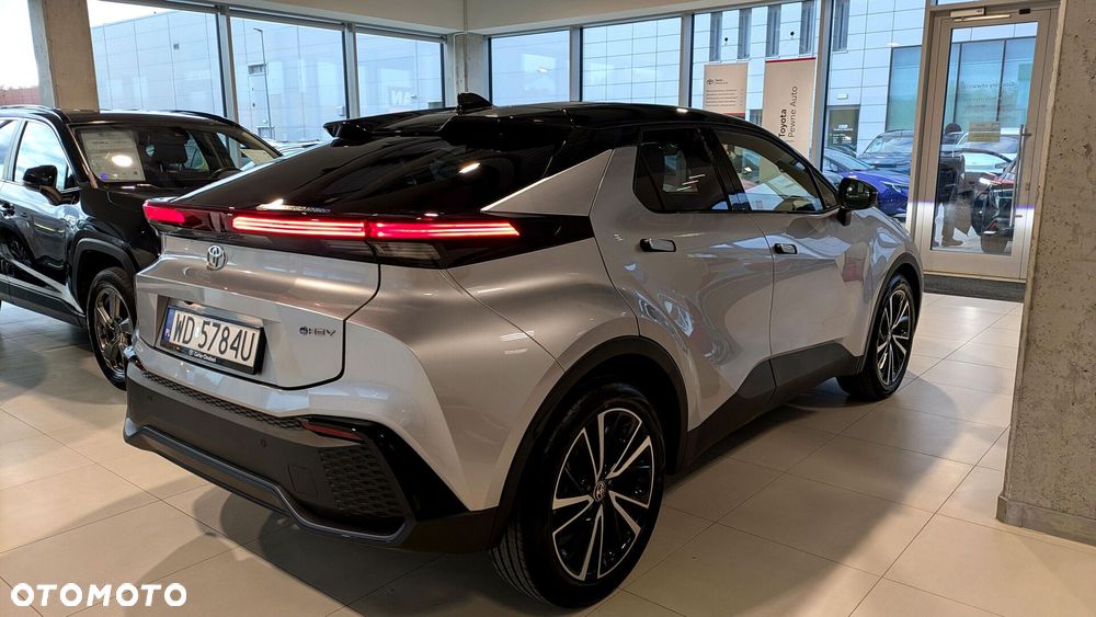 Toyota C-HR 2.0 Hybrid Dynamic Force Executive - 6