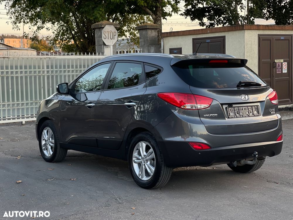 Hyundai ix35 2.0 CRDI Low 2WD GL Classic - 3
