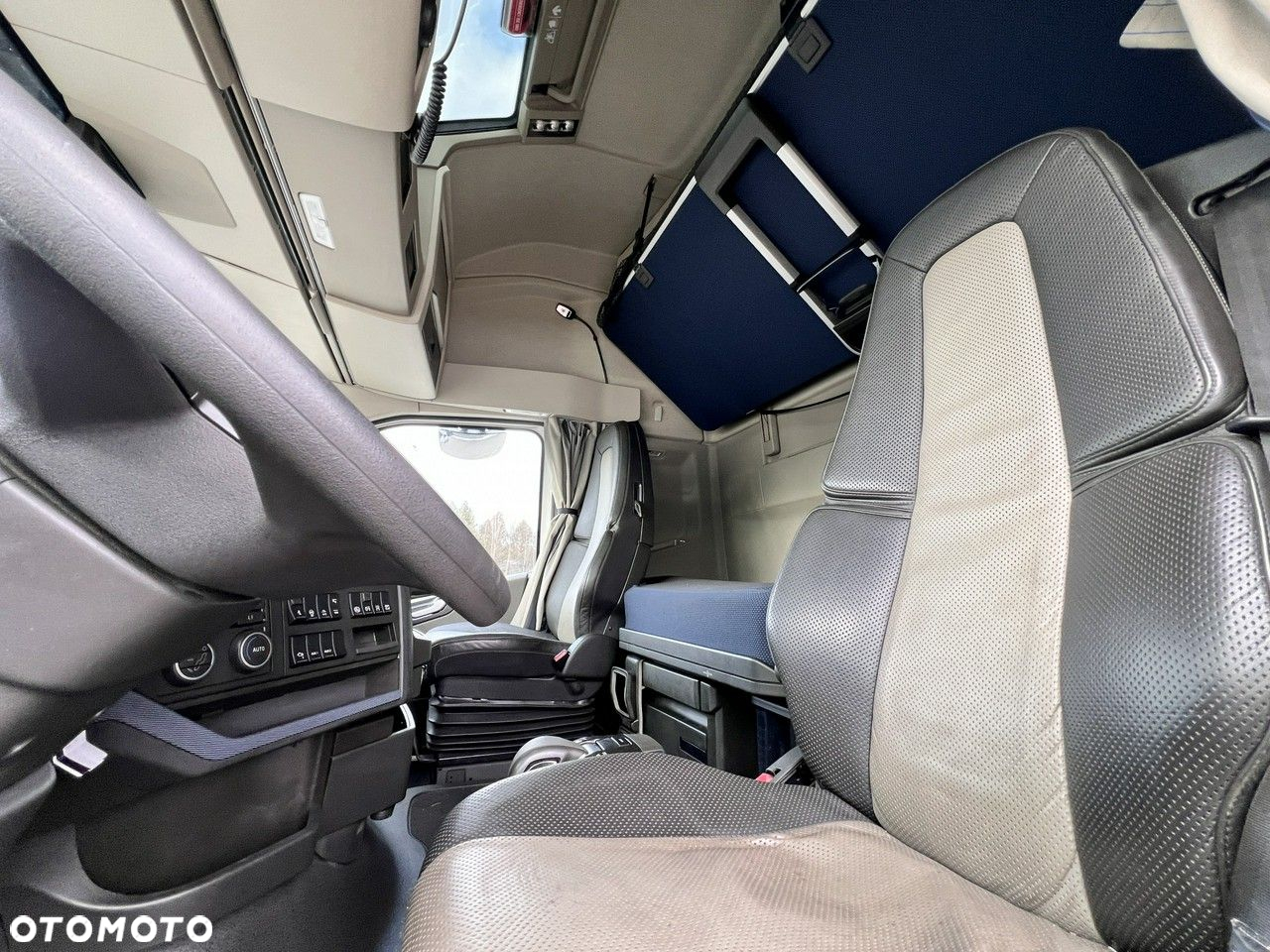Volvo FH 500 pusher 6x2 I save nowy model Cały no poduszce 2022/23 - 32
