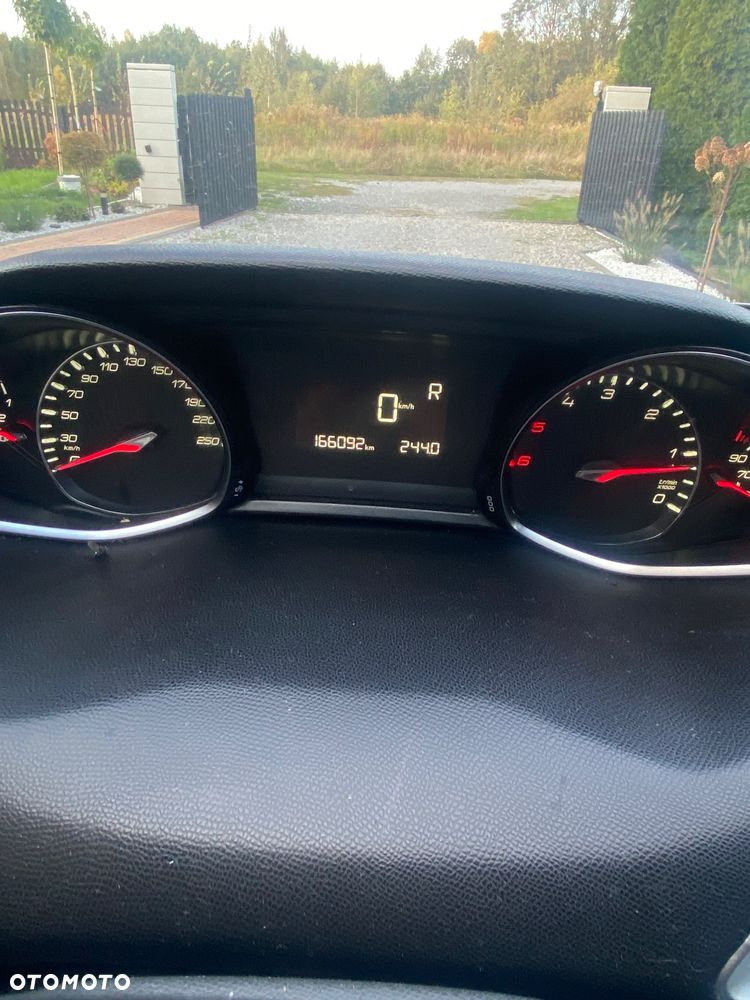 Peugeot 308 1.6 BlueHDi Active S&S - 9