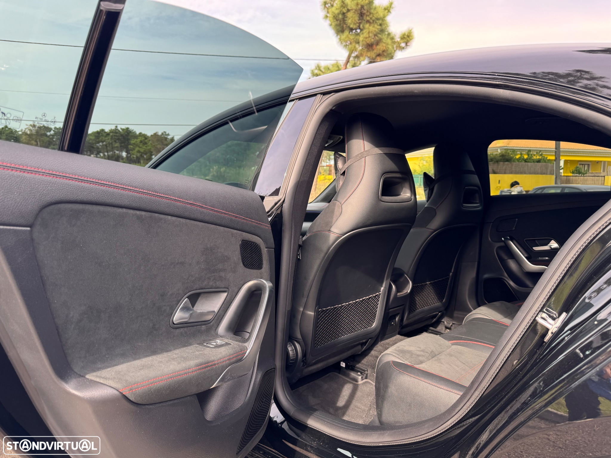 Mercedes-Benz CLA 250 e - 5