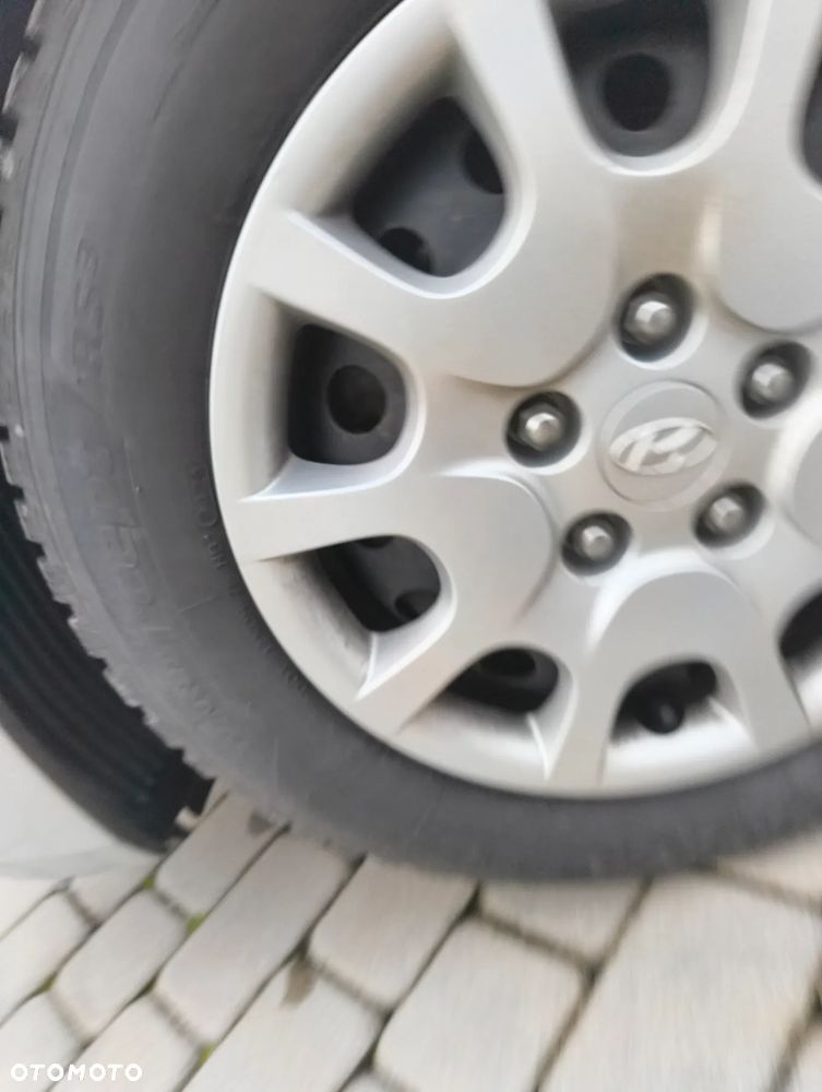 Hyundai i30 1.4 Trend - 17