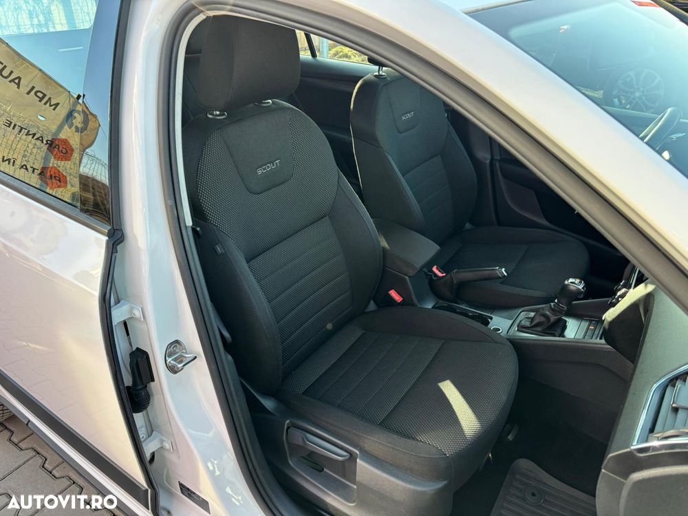 Skoda Octavia 2.0 TDI (Green tec) 4x4 DSG Scout - 26