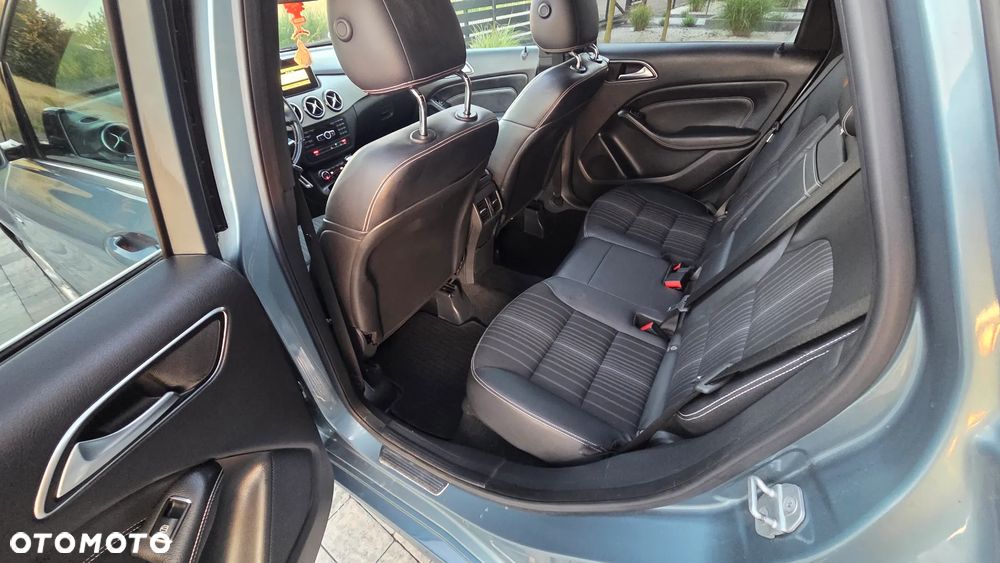 Mercedes-Benz Klasa B 200 (BlueEFFICIENCY) - 7