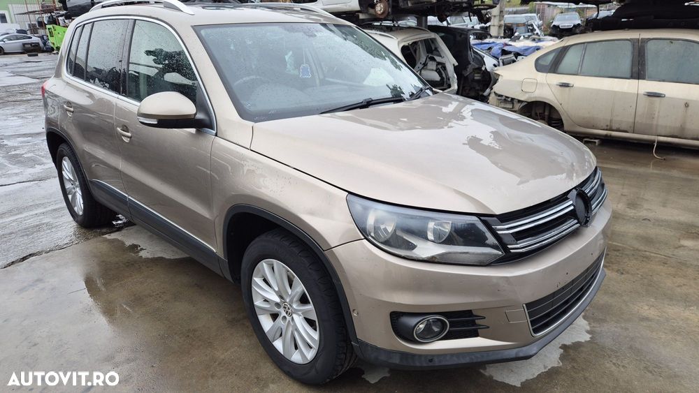 Dezmembram Volkswagen Tiguan 2012 2.0tdi CFF Automat DSG 4X4 - 2