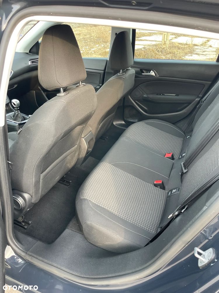 Peugeot 308 1.2 PureTech Active S&S - 9
