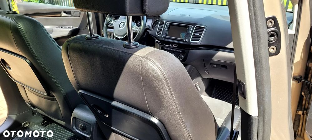 Volkswagen Sharan 2.0 TDI (BlueMotion Technology) Highline - 14