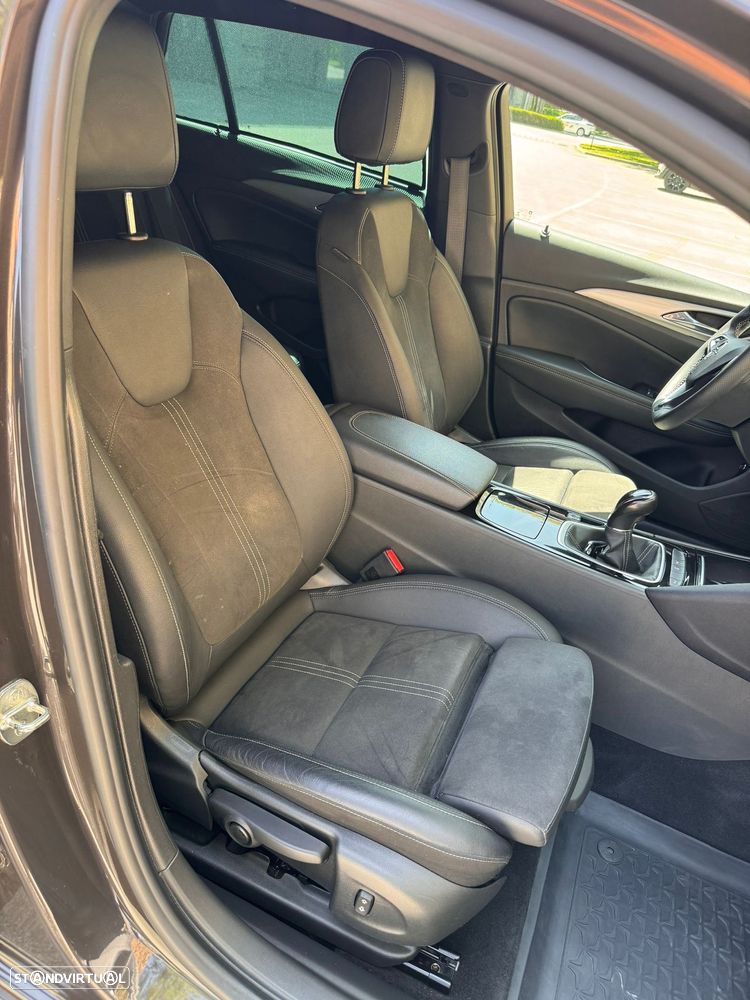 Opel Insignia Sports Tourer - 17