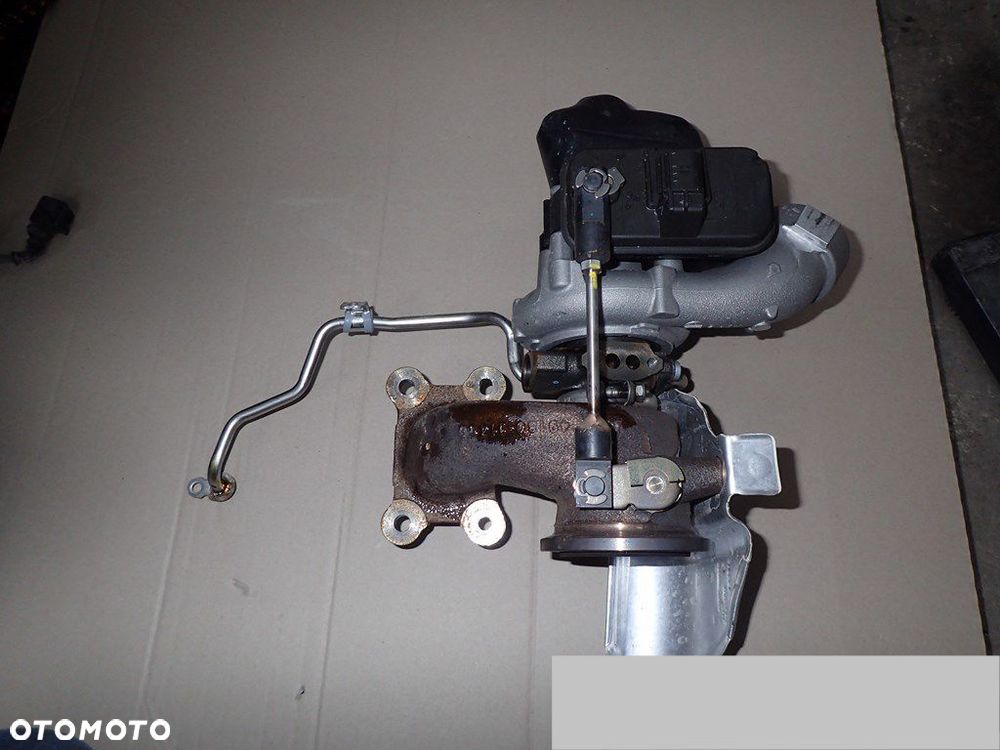 dw touran 2 5t turbina turbosprężarka 04e145715d - 1