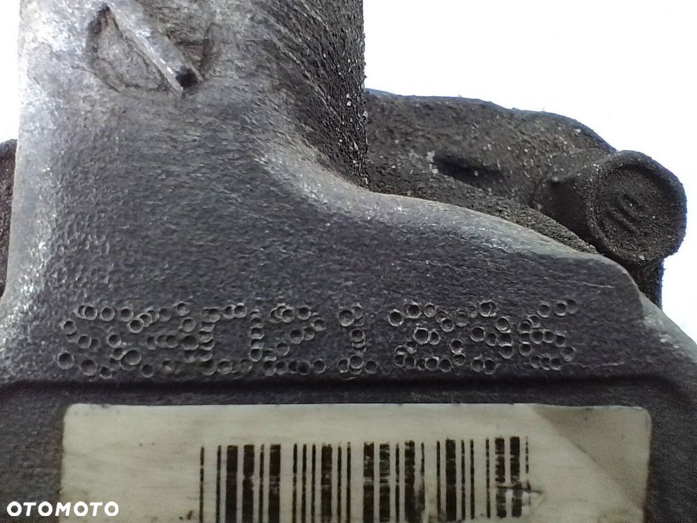 POMPA WSPOMAGANIA CHRYSLER 300M 3.5 V6 24V - 2