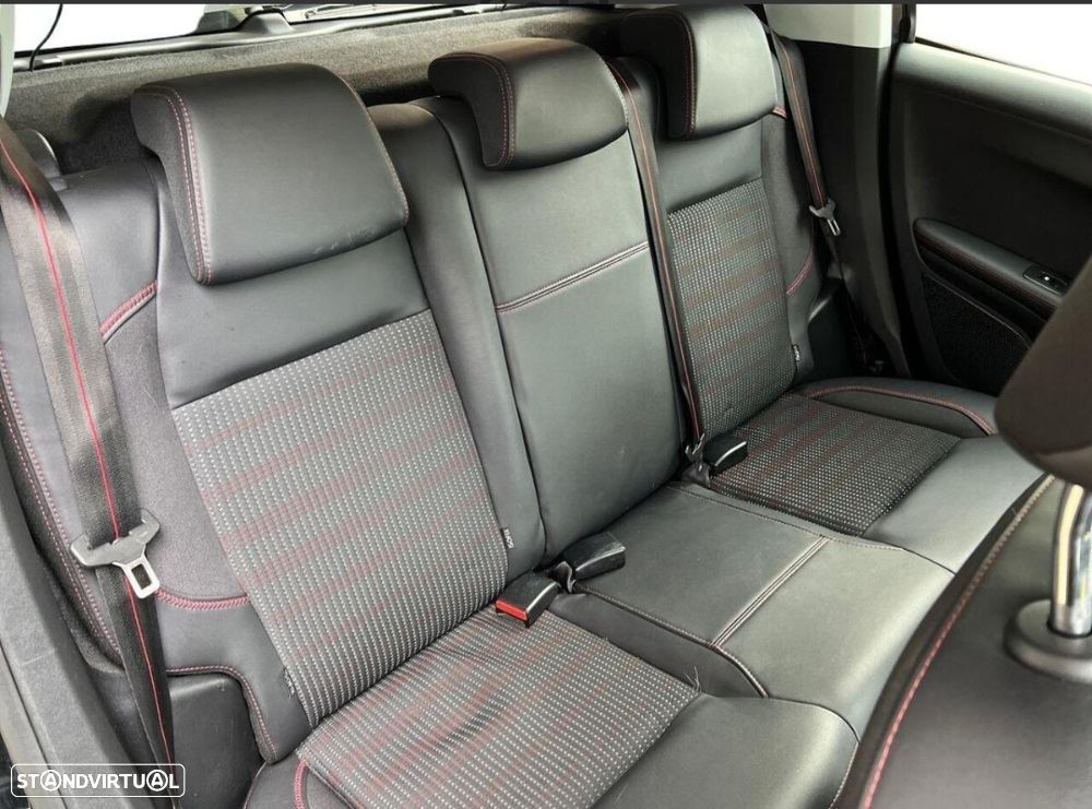 Peugeot 208 1.6 e-HDi Allure - 24