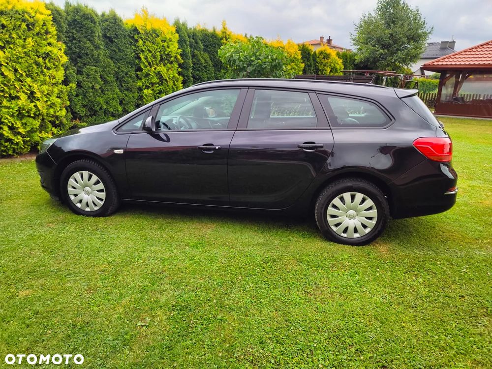 Opel Astra 1.6 D (CDTI) Dynamic - 13