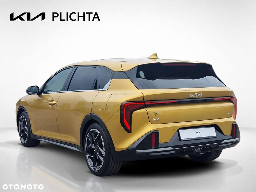 Kia K4 - 4