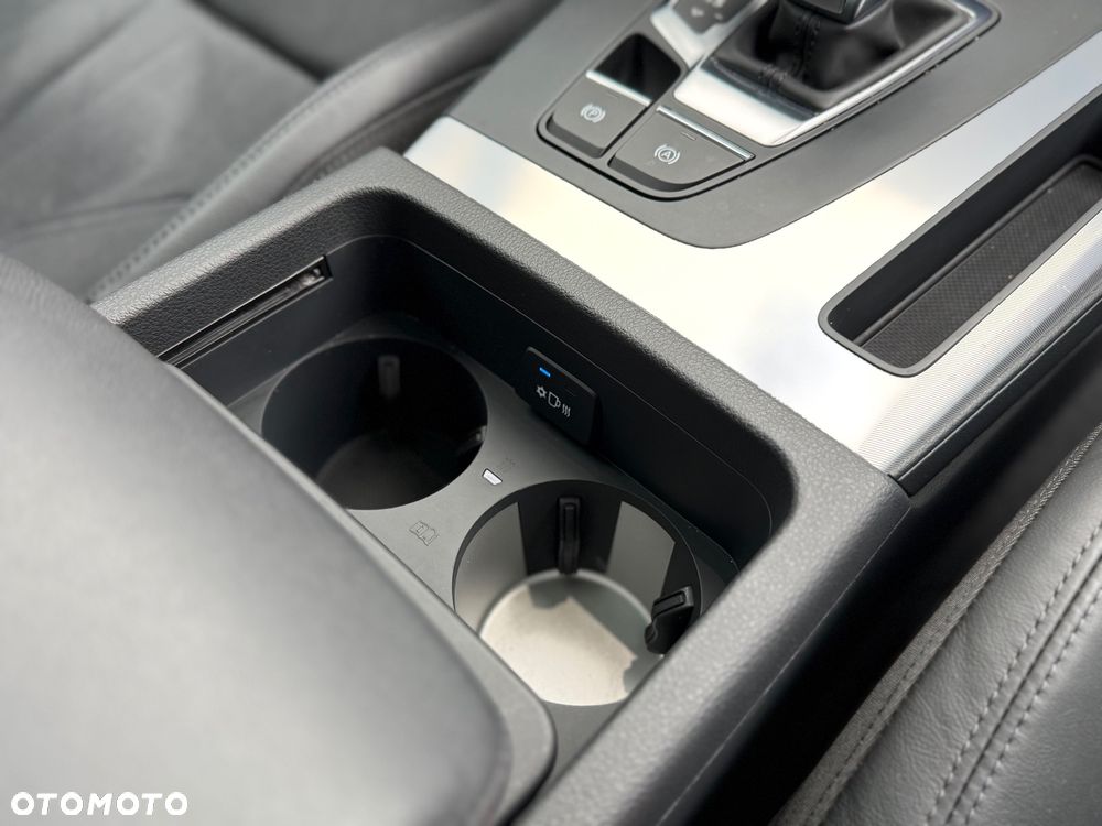 Audi Q5 Sportback - 24