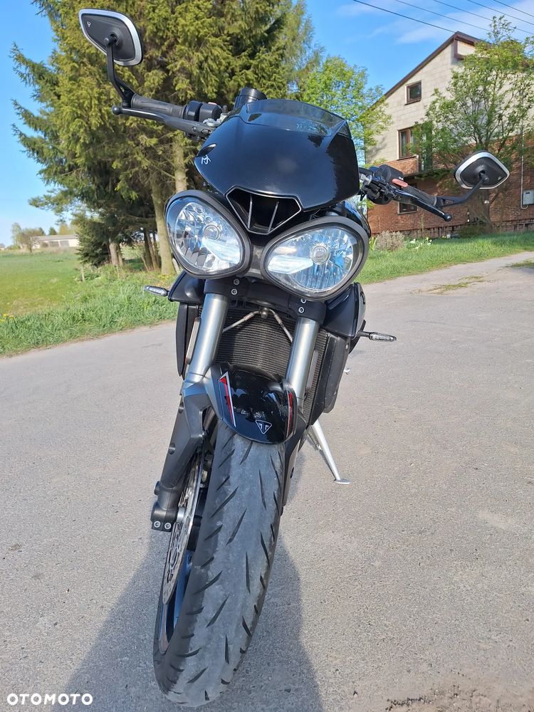 Triumph Street Triple - 13