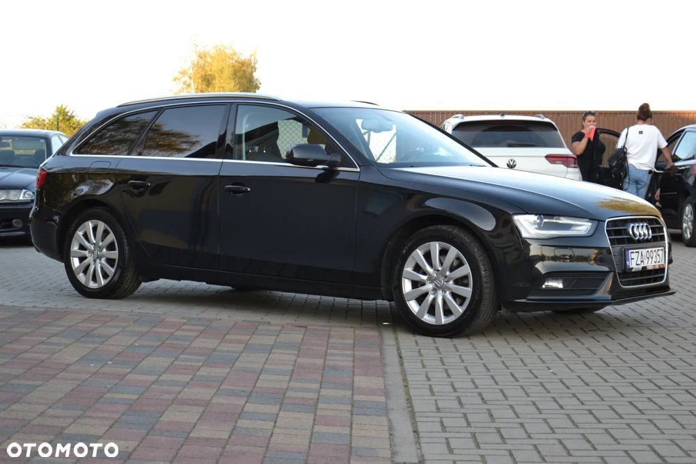 Audi A4 Avant 2.0 TDI DPF multitronic Attraction - 8