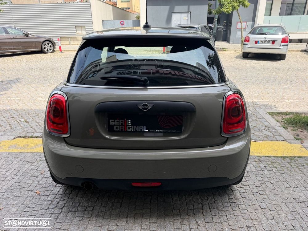 MINI 3 Portas One D - 7