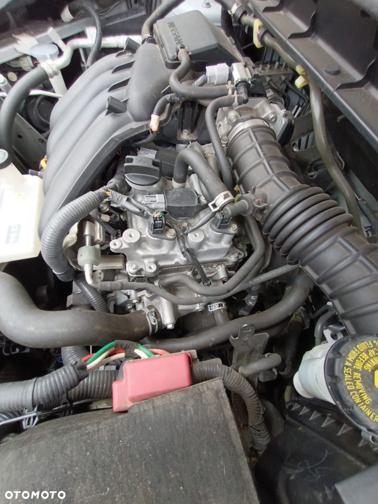 Nissan Juke 1.6 Visia Plus - 32