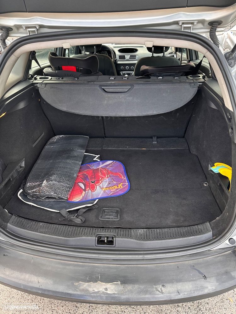 Renault Mégane Sport Tourer - 4