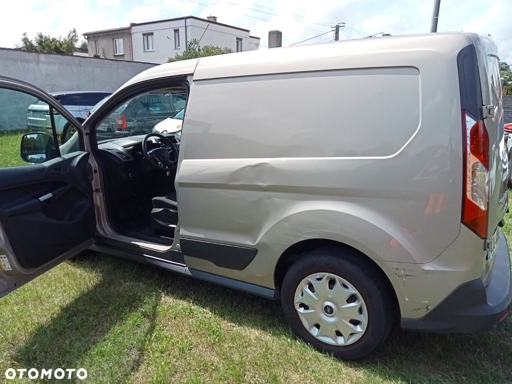 Ford Transit Connect - 8