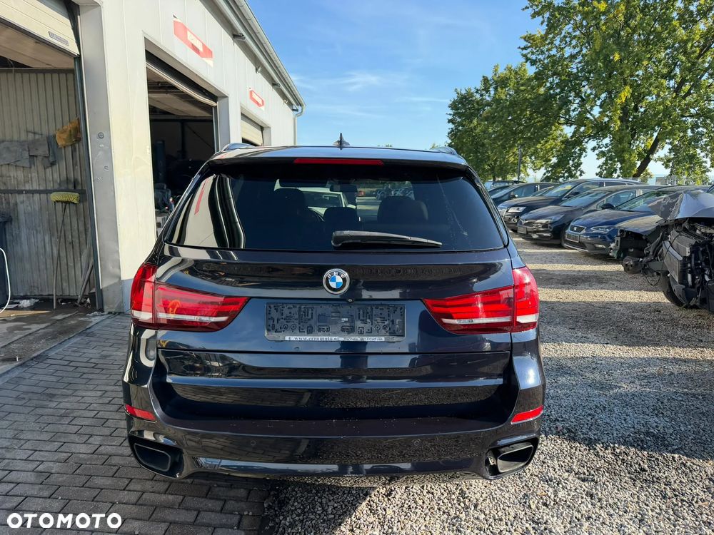BMW X5 M M50d Sport-Aut - 3