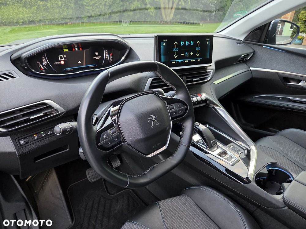 Peugeot 5008 BlueHDi 180 EAT8 Allure Pack - 23