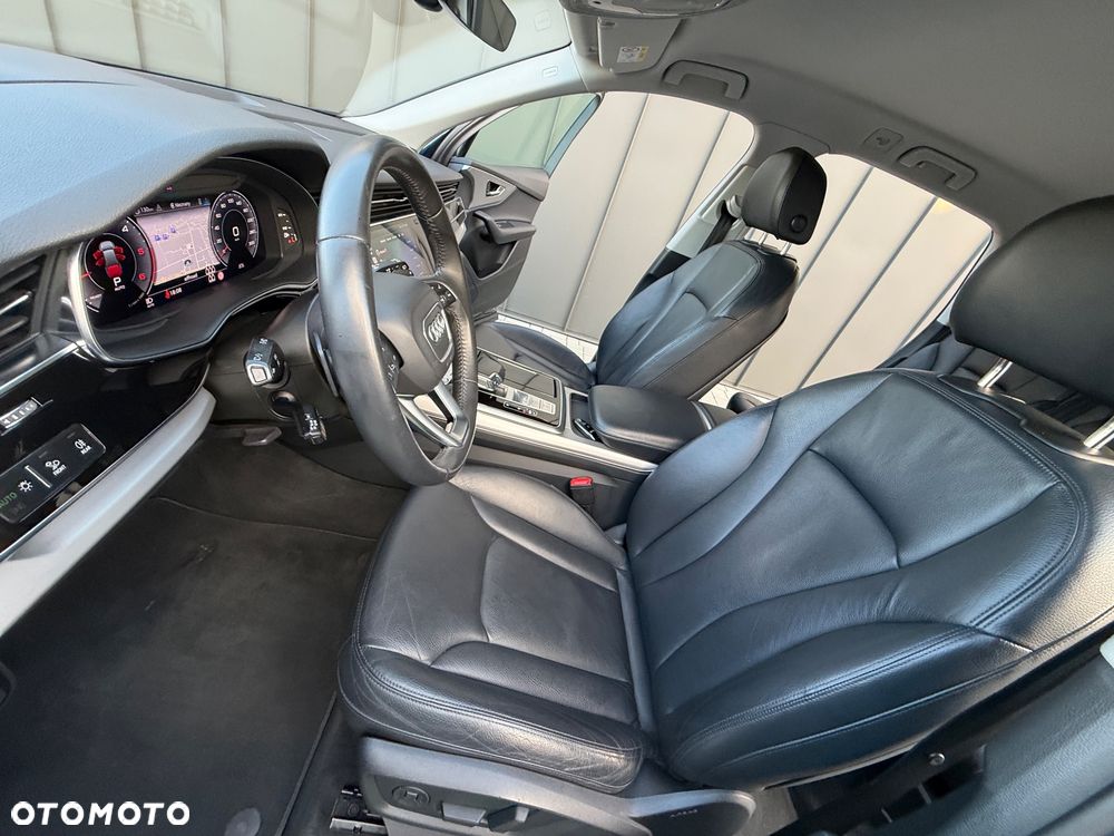 Audi Q7 50 TDI mHEV Quattro Tiptr - 32