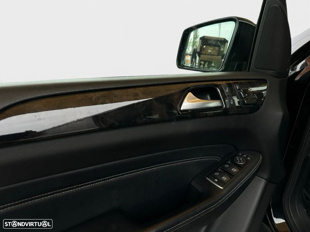 Mercedes-Benz ML 350 BlueTEC - 21