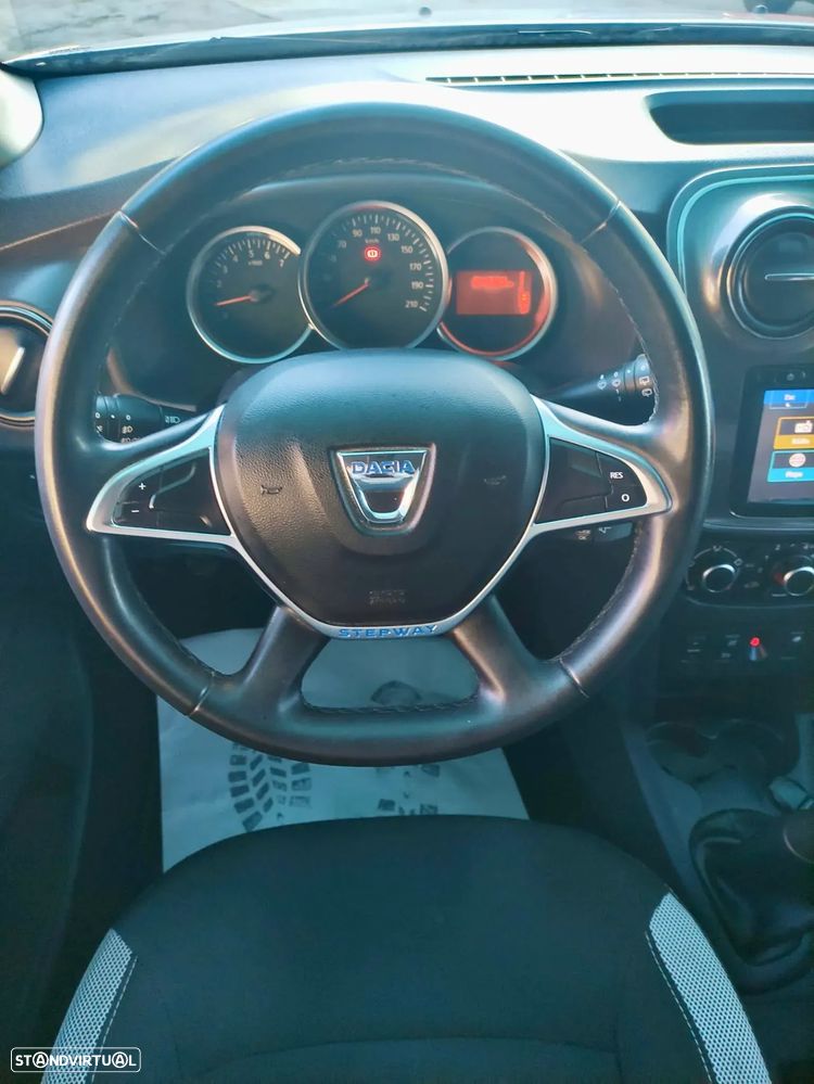 Dacia Logan MCV 0.9 TCe Stepway - 6