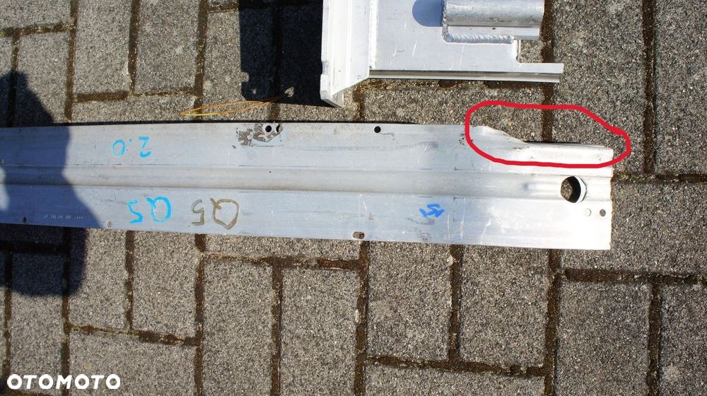 PAS PRZEDNI WZMOCNIENIE BELKA AUDI Q5 8R0 - 11