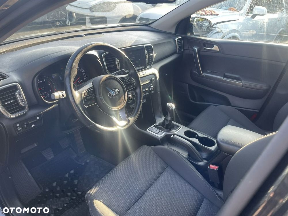Kia Sportage 1.7 CRDI 2WD ISG Spirit - 6