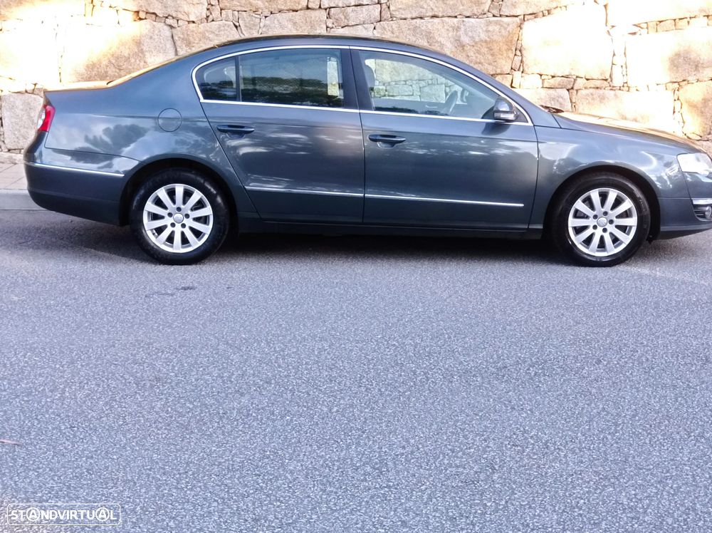 VW Passat 2.0 TDI Highline - 2