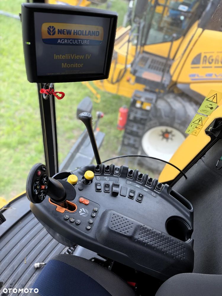 New Holland CH7.70 - 9