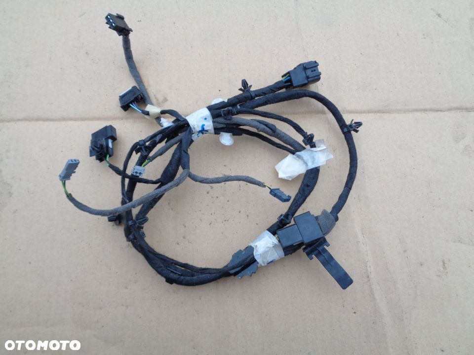 Instalacja klapy tylnej tył Opel Zafira C Nowa - 1