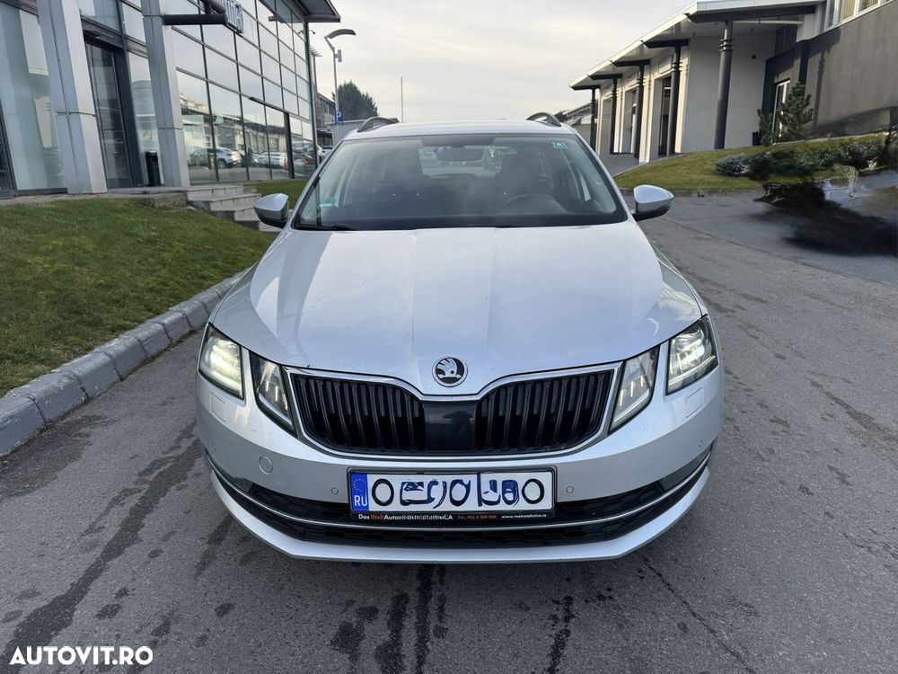 Skoda Octavia 2.0 TDI DSG Ambition - 1