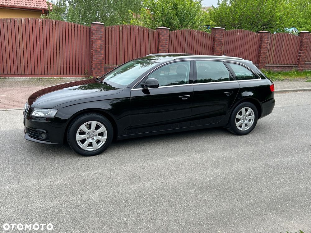 Audi A4 Avant 2.0 TDI - 26