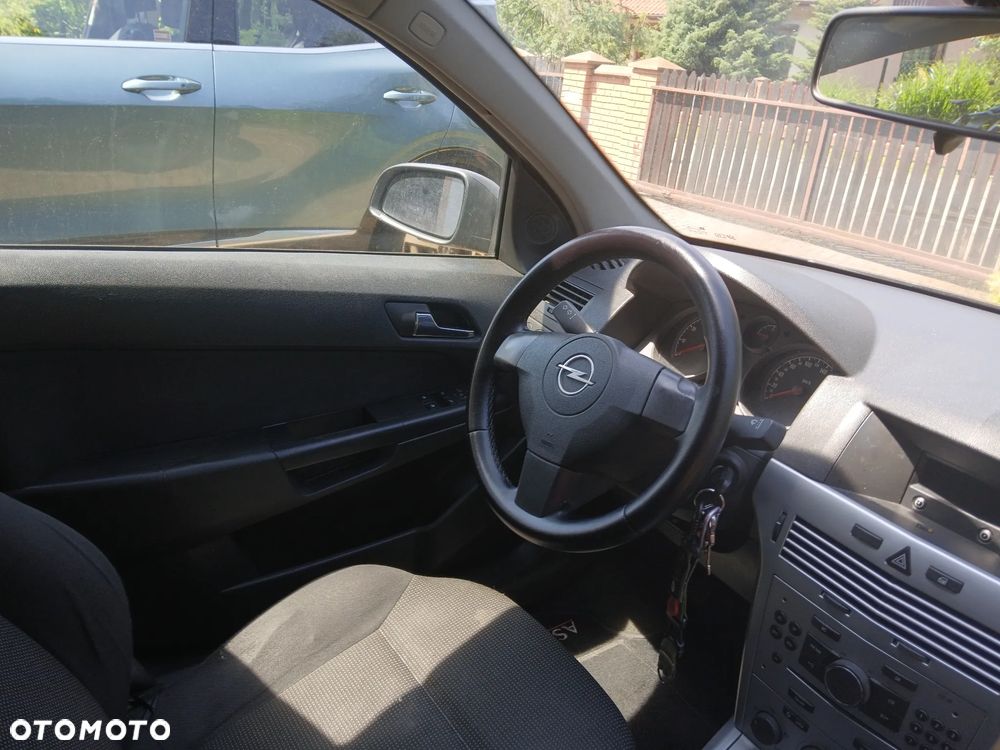 Opel Astra 1.8 Enjoy - 18