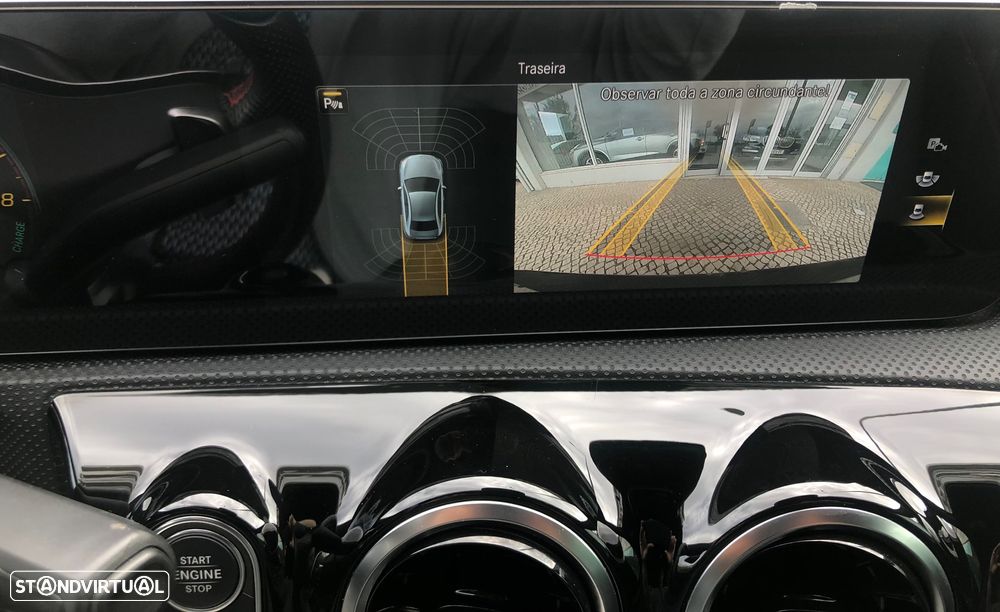 Mercedes-Benz A 250 Limousine e AMG Line - 31