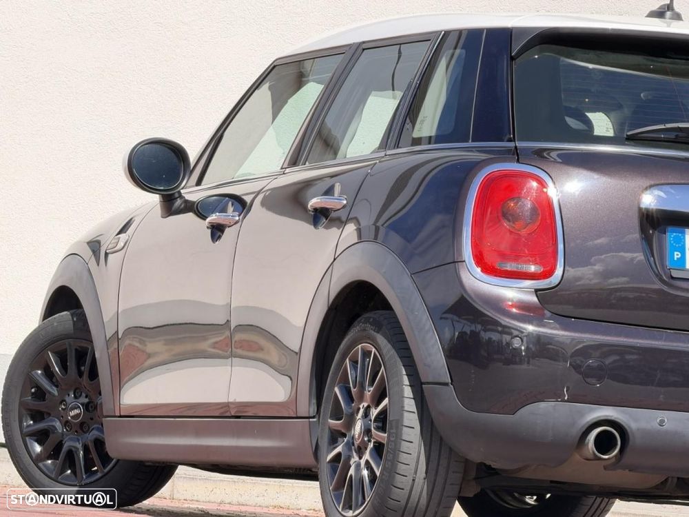 MINI 5 Portas Cooper D 4Business - 33