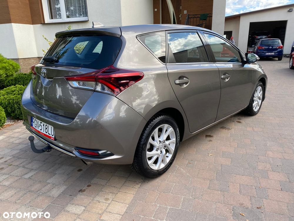 Toyota Auris 1.2 T Premium - 5