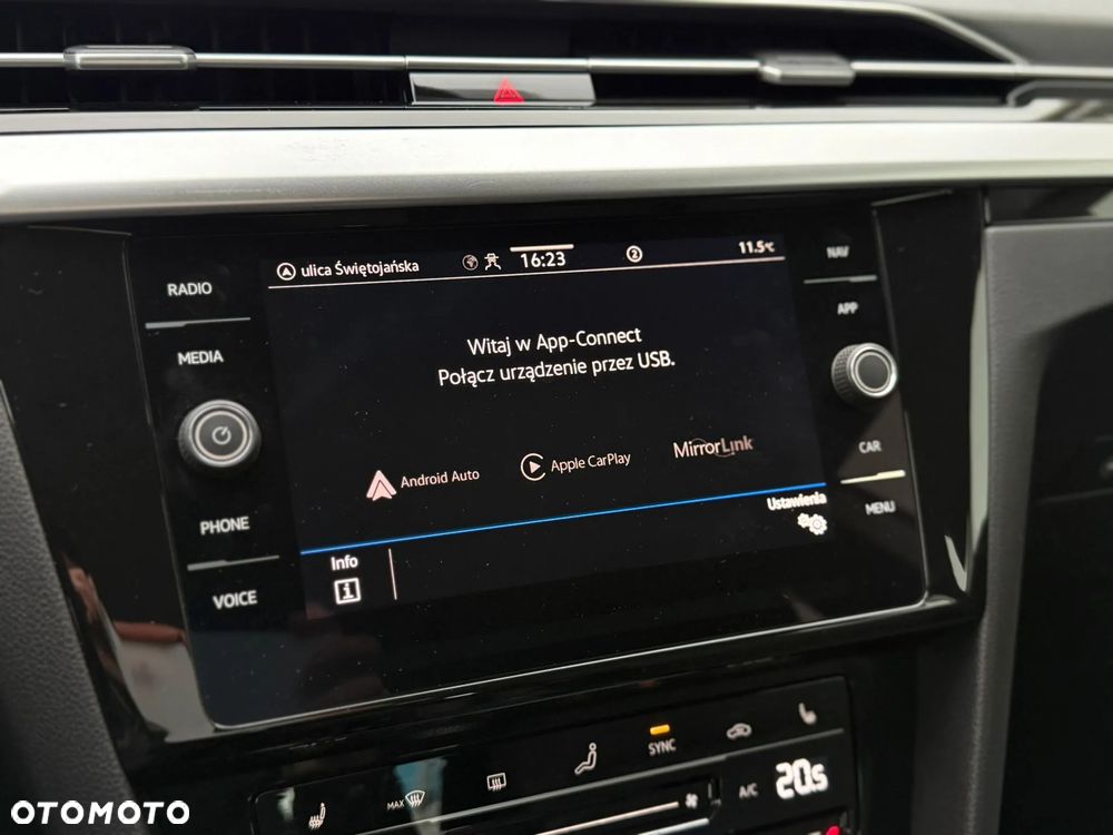 Volkswagen Arteon 2.0 TSI Essence DSG - 20