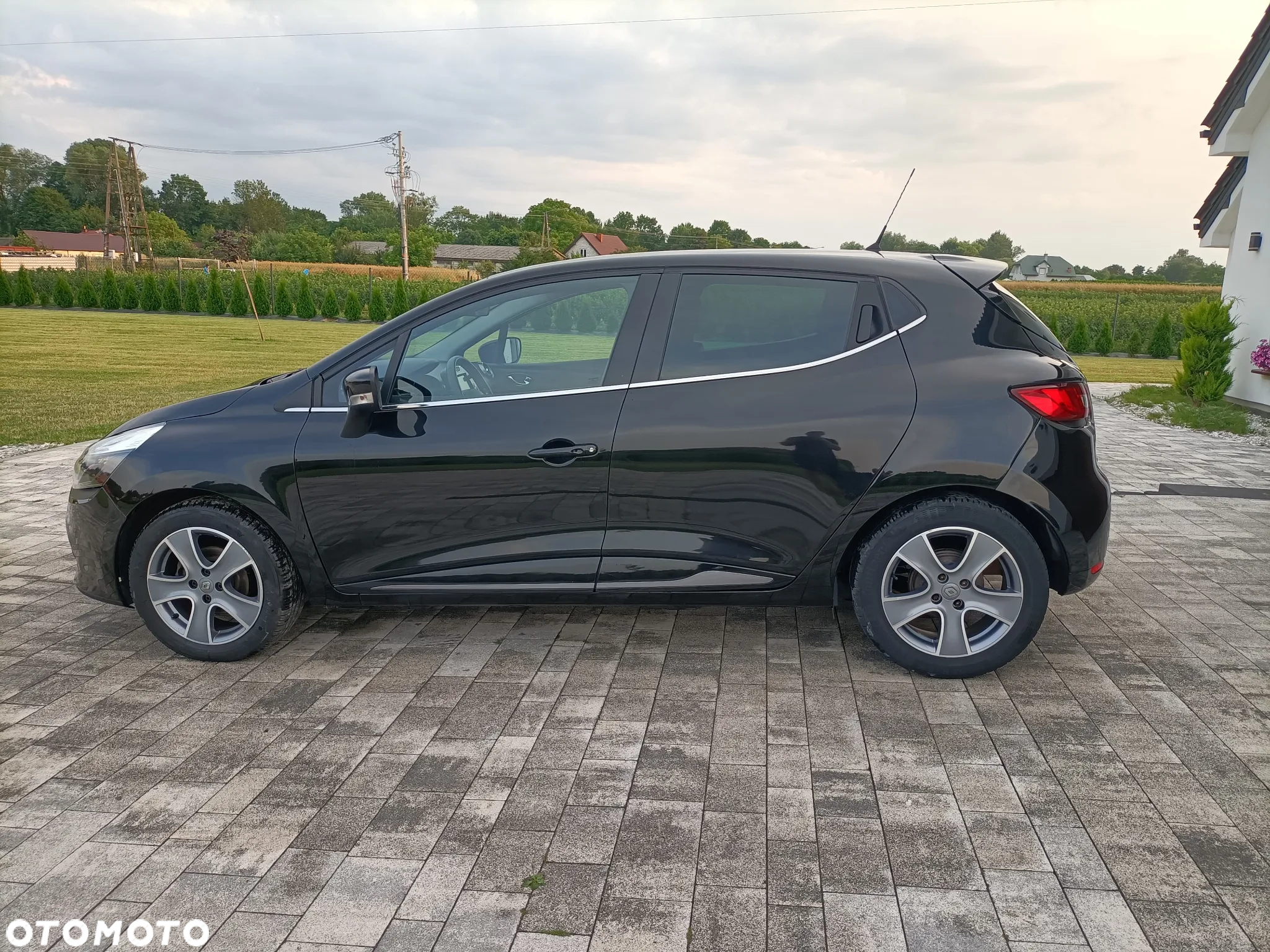 Renault Clio (Energy) TCe 90 Bose Edition - 13