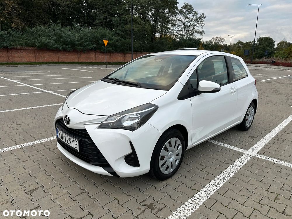 Toyota Yaris - 1