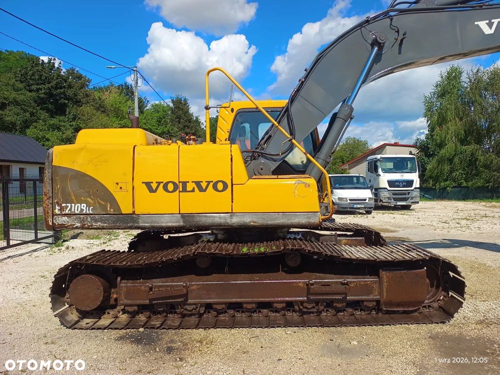Volvo EC210 BLC - 4