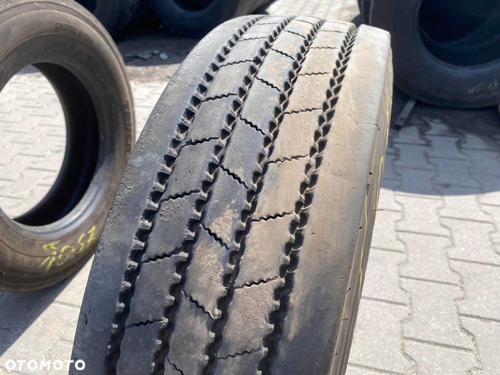 215/75R17.5 Opona  SEMPERIT RUNNER F2  8mm Przód F 2 - 2