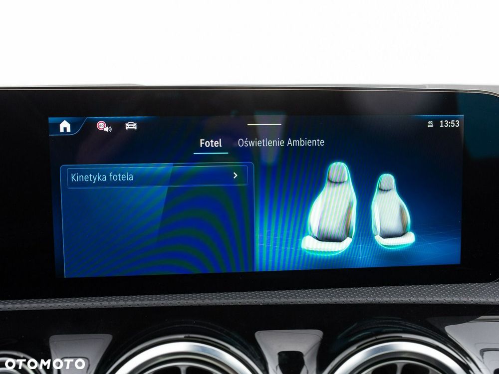 Mercedes-Benz Klasa A 220 4-Matic Progressive 8G-DCT - 22